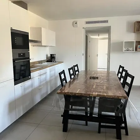 Apartment Les Hauts Du Port-appartement Neuf Sur Le Port *