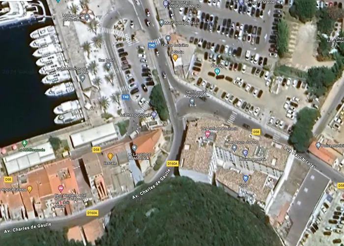 Les Hauts Du Port-appartement Neuf Sur Le Port Bonifacio (Corsica)